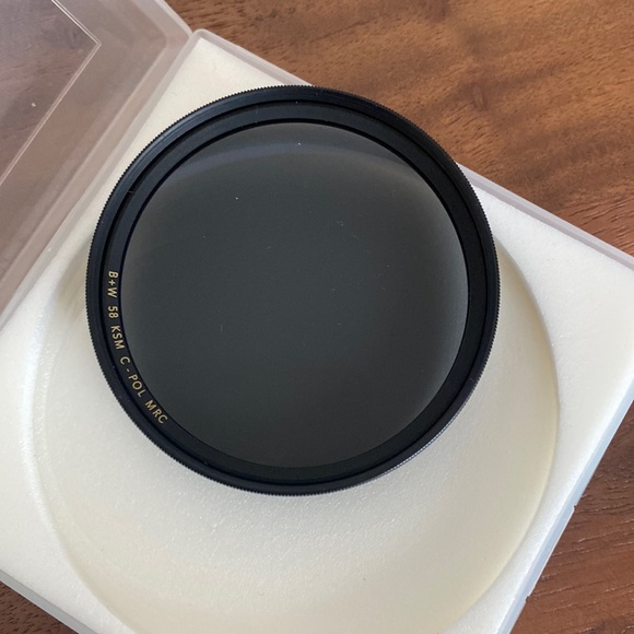 B+W Digital MRC F-Pro Professional Polarized Filter - Picture 3 of 3